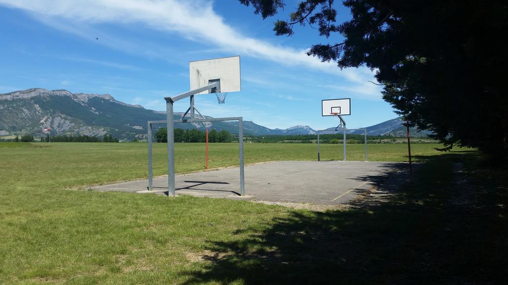Vvf Haute Provence Lagrand Zewnętrze zdjęcie