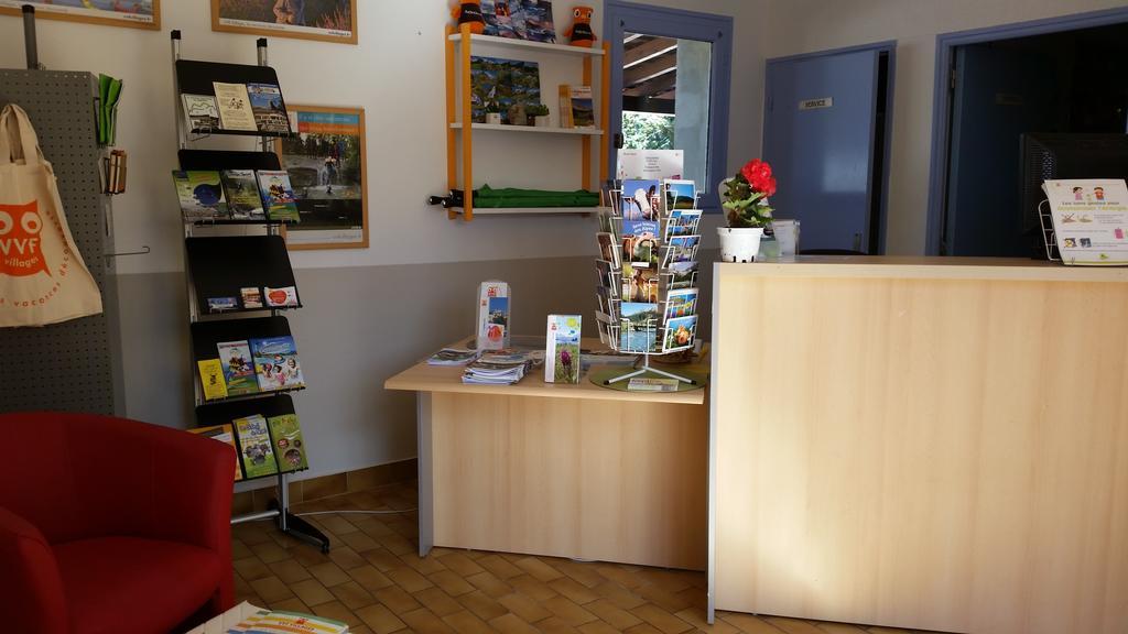 Vvf Haute Provence Lagrand Zewnętrze zdjęcie